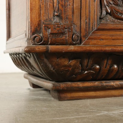 Carved Storage Bench Walnut Italy 18th Century