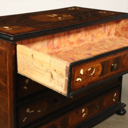 Chest of Drawers Maple Bone Inlaid Reserves Italy 18th Century