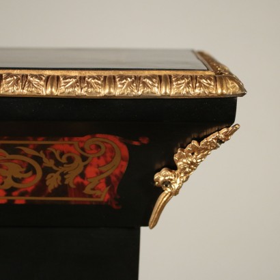 Revival Ebonized Vase Stand Italy Mid 1900s