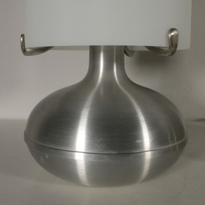 modernariato, modernariato di design, lampada da tavola, lampada da tavola modernariato, lampada da tavola di modernariato, lampada da tavola italiana, lampada da tavola vintage, lampada da tavola anni '70, lampada da tavola design anni 70