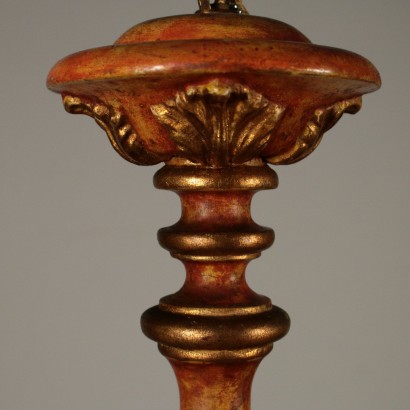 Lustre à Huit Bras Bois sculpté et doré Fabriqué en Italie '900