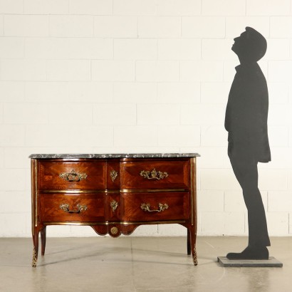 French Chest of Drawers Mahogany Mid 18th Century