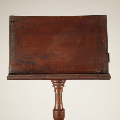 Swivel Bookrest on Base Italy 17th Century