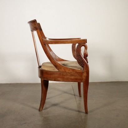 Chaise avec des Cygnes