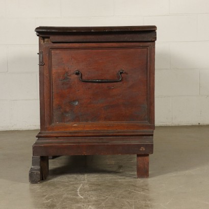 Storage Bench Maple Walnut Lombardy Italy Late 1600s