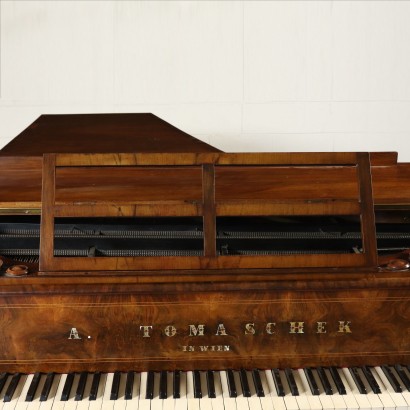 Piano à Queue Tomaschek Loupe et Ronce de Noyer Autriche Moitié '800