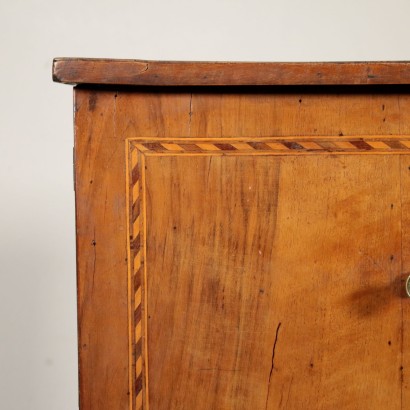 Neoclassical Commode Walnut Italy 18th Century