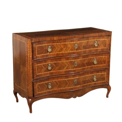 Serpentine Chest of Drawers Central Italy Mid 1700s