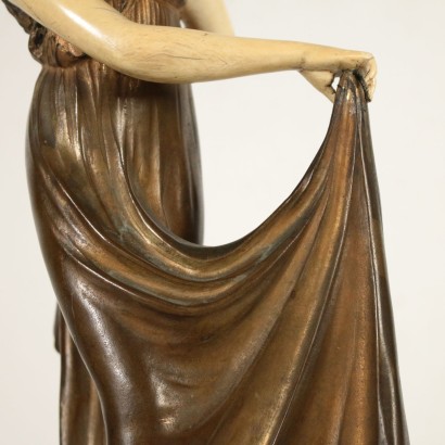 Sculpture Art Nouveau Bronze doré Marbre Noir Os