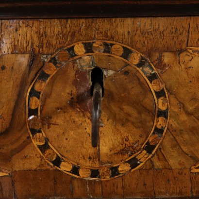 Serpentine Chest of Drawers Italy 18th Century