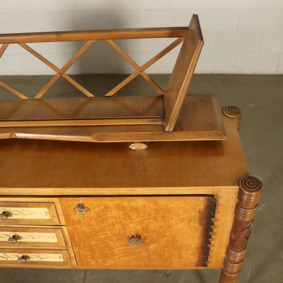 Sideboard with Raised Top Maple and Burl Veneer Italy 1940s-1950s