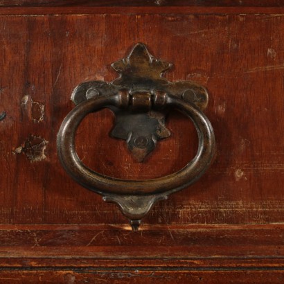 Small Revival Chest of Drawers Maple Walnut Italy 20th Century