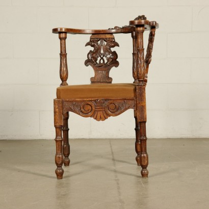 Neo-Renaissance Walnut Chair Italy Early 1900s