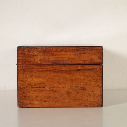 Walnut Travel Box with Mother-of-Pearl Inserts 19th Century