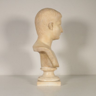 Busto De Julio César