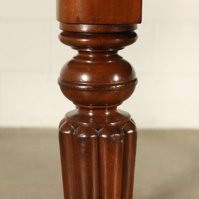 Table with Extensions Mahogany England Late 1800s