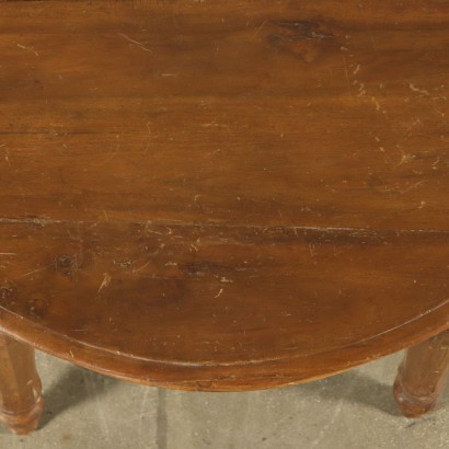 Round Extending Table Walnut Italy 19th Century