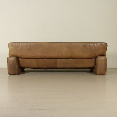 antigüedades modernas, antigüedades de diseño moderno, sofá, sofá antiguo moderno, sofá antiguo moderno, sofá italiano, sofá vintage, sofá de los años 70-80, sofá de diseño de los 70-80.
