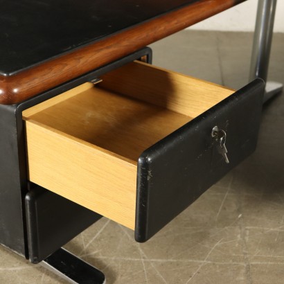 moderne Antiquitäten, moderne Design-Antiquitäten, Schreibtisch, moderner Antiquitäten-Schreibtisch, moderner Antiquitäten-Schreibtisch, italienischer Schreibtisch, Vintage-Schreibtisch, 60er-Schreibtisch, 60er-Design-Schreibtisch