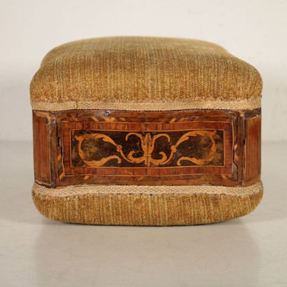 Nähkästchen aus Holz und Stoff Italien 18. Jahrhundert