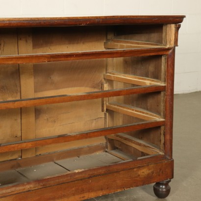 Walnut Chest of Drawers Italy 19th Century