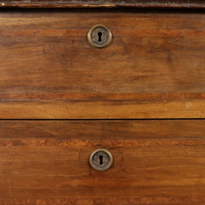 Walnut Chest of Drawers Italy 18th Century