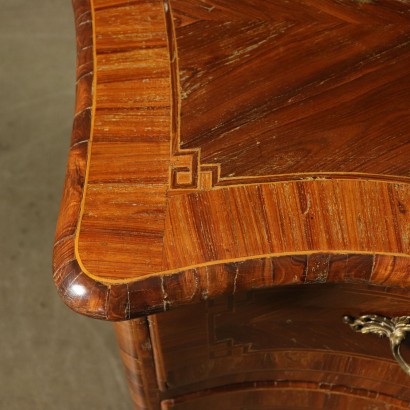 Serpentine Chest of Drawers Piedmont Italy Mid 1700s