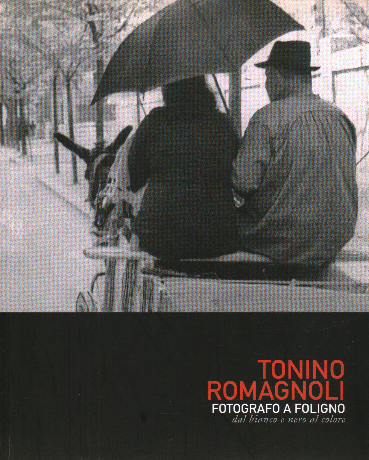 Tonino Romagna. Fotograf in Foligno. Weiß , s.zu.
