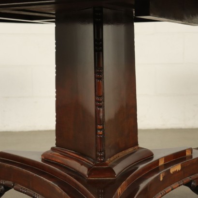 Tilt-top Table Rosewood Inlays England Mid 1800s