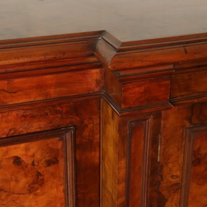 Credenza