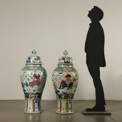 Paire de grands Vases avec Couvercle Porcelaine Chine '900