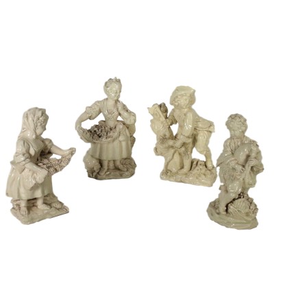 Suite de quatre Petits Statues Terre cuite Italie '800