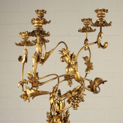 Geschnitzte Stehlampe Italien Mitte des 20. Jahrhunderts
