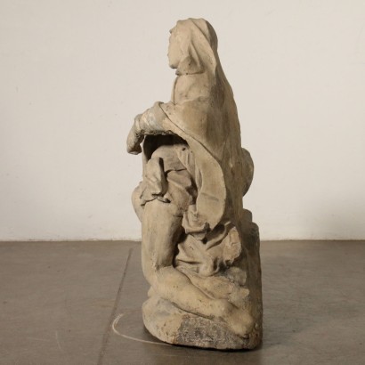 Scultura Pietà in Pietra