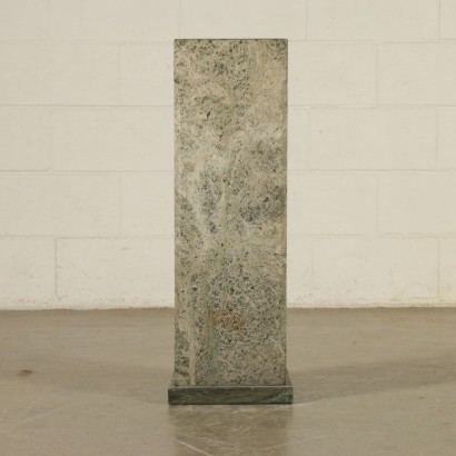 Columna