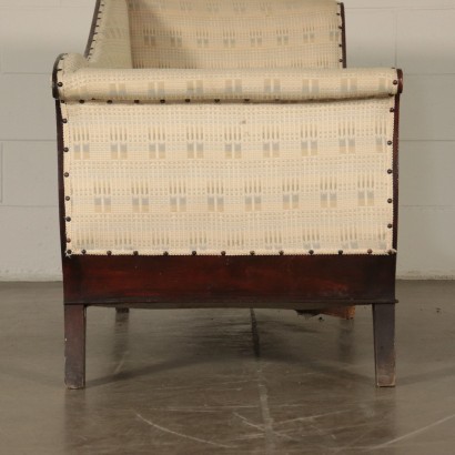 Serpentine Walnut Chaise Longue Mitte des 19. Jahrhunderts