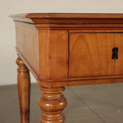 Table Cherry Walnut Italy Mid 19th Century