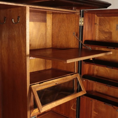 modern antik, modernes Design, Kleiderschrank, moderner Kleiderschrank, moderner Kleiderschrank, italienischer Kleiderschrank, Vintage Kleiderschrank, 40er Jahre Kleiderschrank, 40er Design Kleiderschrank