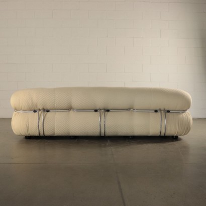 modern antiques, modern design antiques, sofa, modern antiques sofa, modern antiques sofa, Italian sofa, vintage sofa, 1960s sofa, 60s design sofa, tobia Scarpa, Soriana sofa, Soriana Cassina, Afra and tobia Scarpa