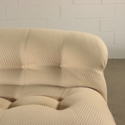 Soriana Sofa