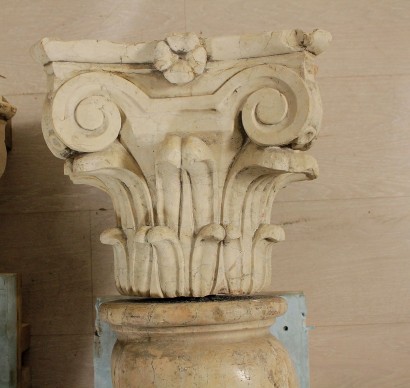 Couple of Spiral Marble Columns Italy 17th Century