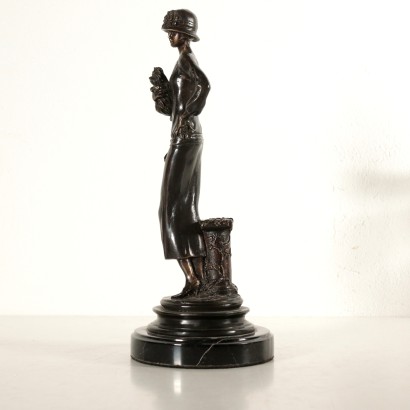 Female Figure Bronze Sculpture 20th Century