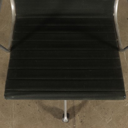 Set of Five Chairs by Charles Eames Fabric Metal Aluminium 1980s-1990s