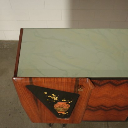 Credenza