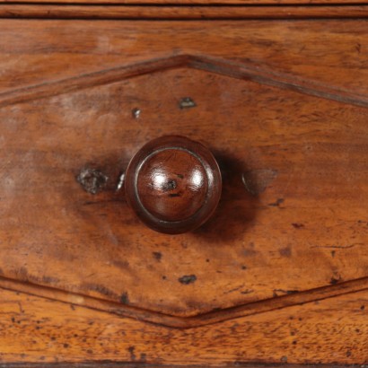 Solid Walnut Chest of Drawers Italy Early 18th Century