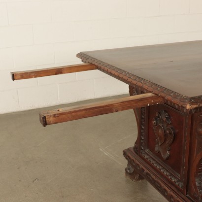 Extendable Refectory Table Walnut Italy Early 20th Century