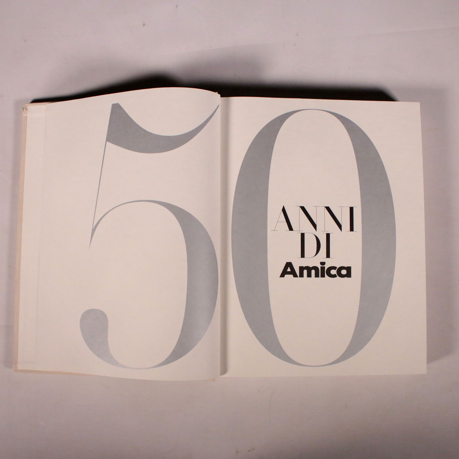 50 Anni Di Amica Aa Vv Design Arte Libreria Dimanoinmano It