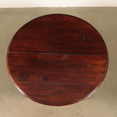 Walnut Round Table With Extensions Italy 19th Century