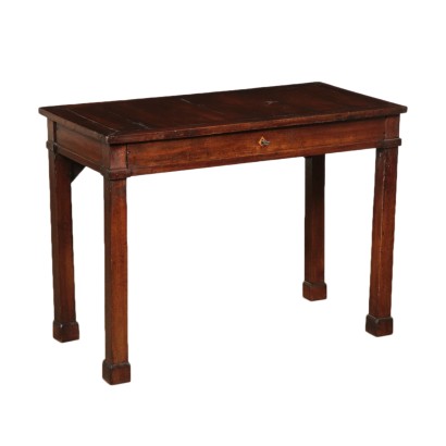 Petite Table Noyer Italie Premier trimestre '800