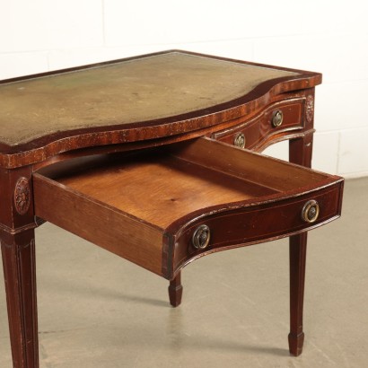 Revival Mahogany Desk Italy 20th Century